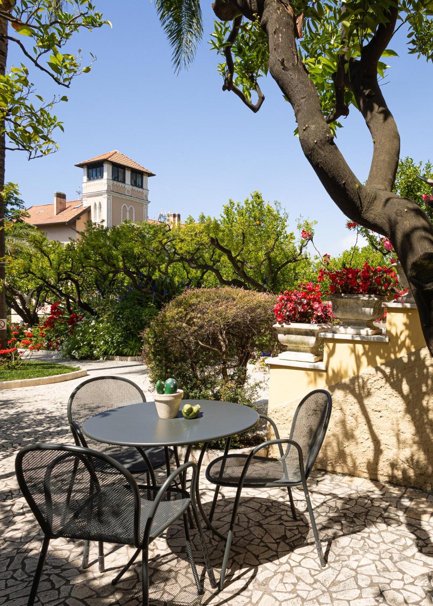 Hotel Villa Elisa & Spa Bordighera Exterior foto